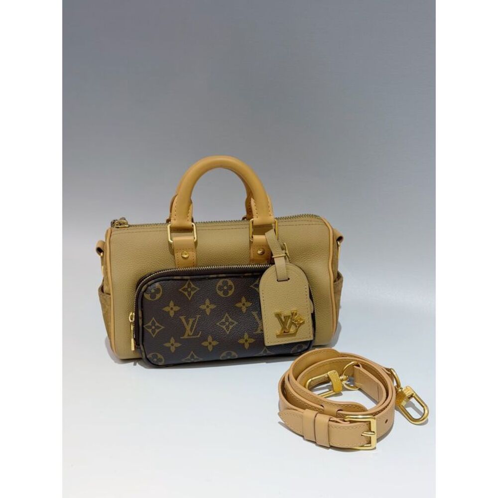 Louis Vuitton Women Pre-Loved Bag Very Good Condition - Picture 2 of 7